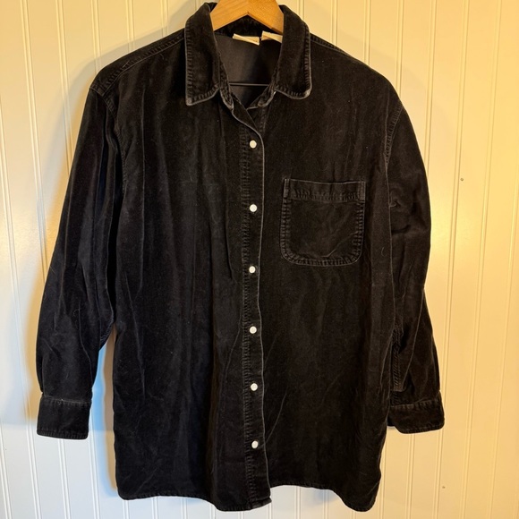 Crossroads Tops - Crossroads Women’s 100% Cotton Black Velvet/Suede Button Down Long Sleeve Size M
